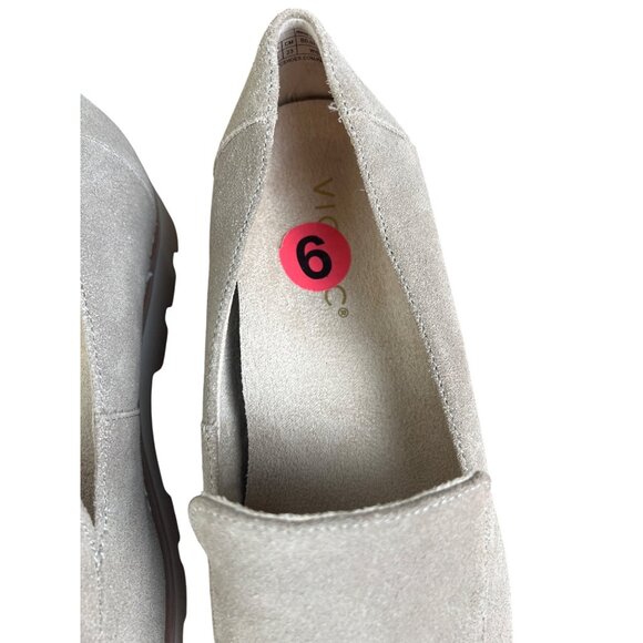 Vionic Womens Kensley Slip-On Loafers Taupe Suede Size 6 Wide - Picture 10 of 10